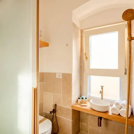 Vanese Apart Otel